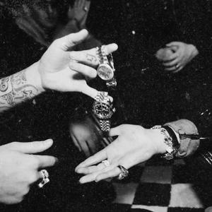 柏欣彤学生装沙发上在线播放
