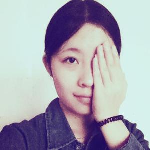 柏欣彤学生装沙发上在线播放
