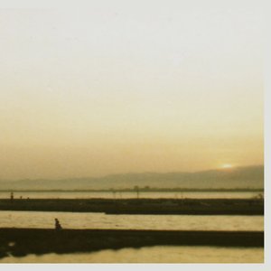 柏欣彤学生装沙发上在线播放
